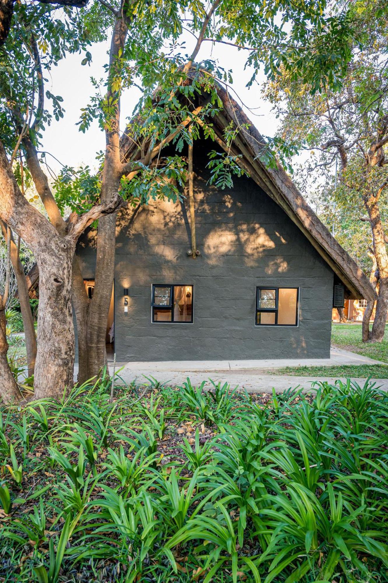 Sunbirds Oasis Lodge Hoedspruit Szoba fotó
